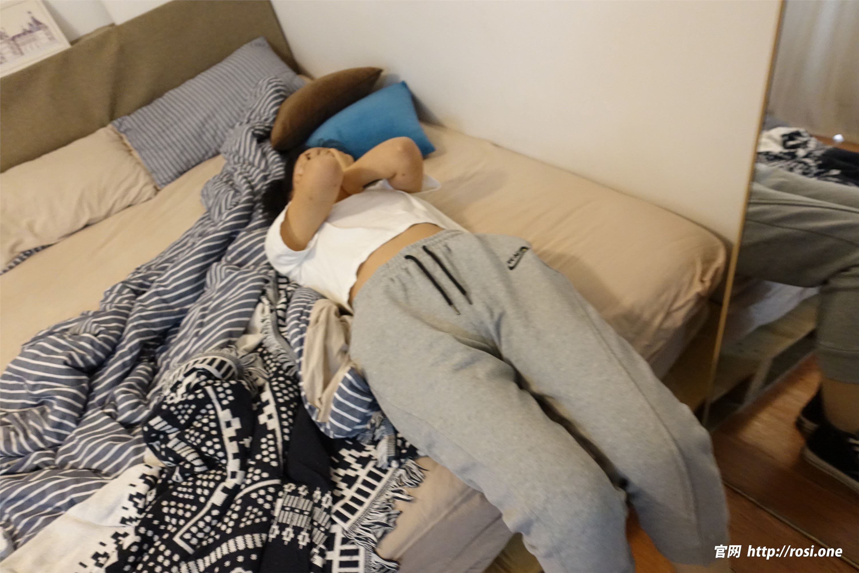 ROSI写真 2023.03.06 NO.4109